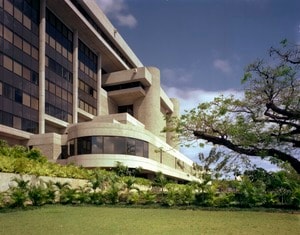Prince Kūhiō Federal Building — Honolulu, Hawaii exterior with tropical landscaping
